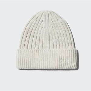 KAWS  x Uniqlo Heattech Beanie Beige One size New With Tags 485256 LAST ONE